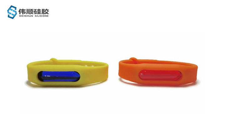 什么樣的硅膠制品質(zhì)量好，硅膠質(zhì)量好壞判定標(biāo)準(zhǔn)