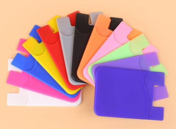 硅膠套為什么會(huì)發(fā)黃，硅膠套發(fā)黃了怎么處理